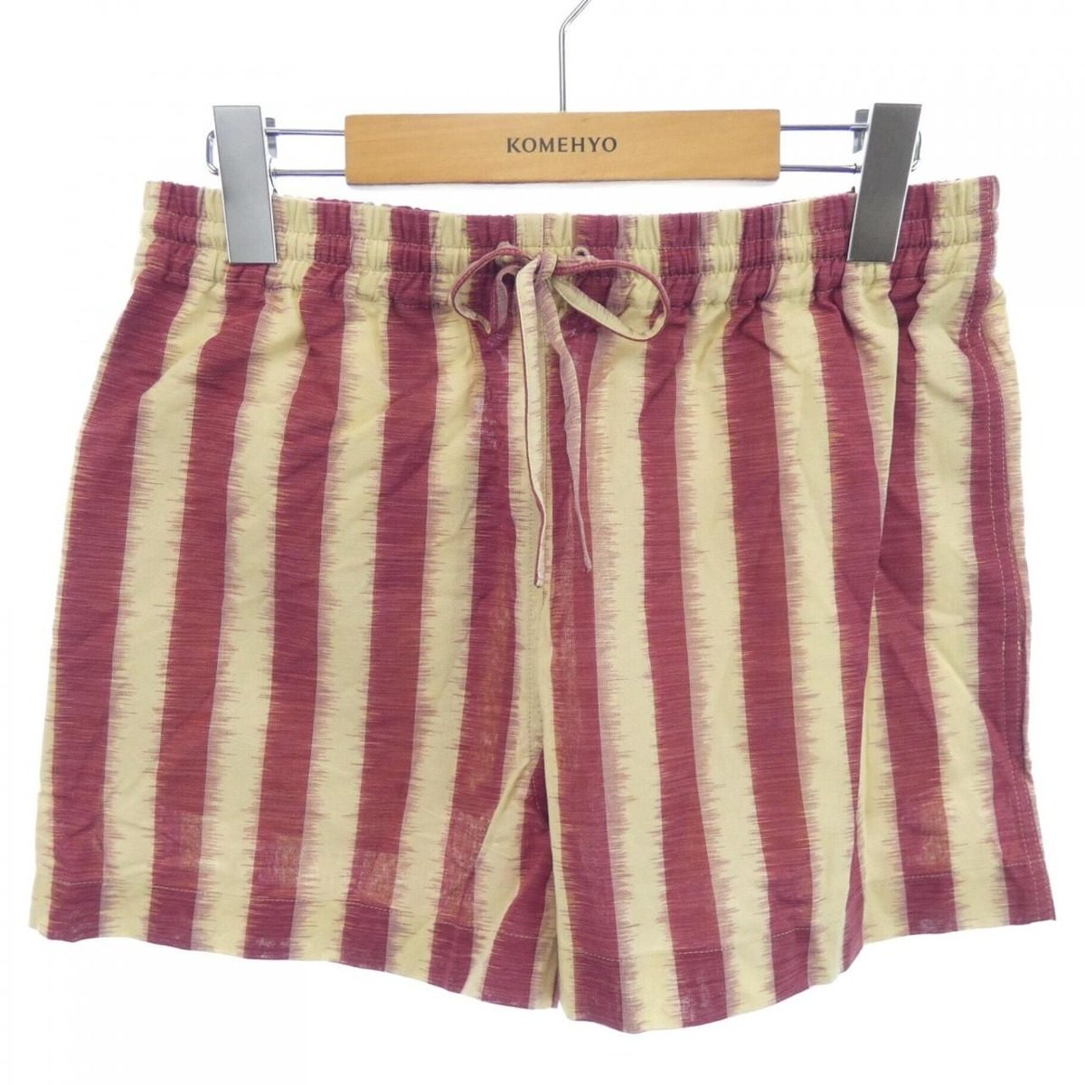 Dior Shorts Red