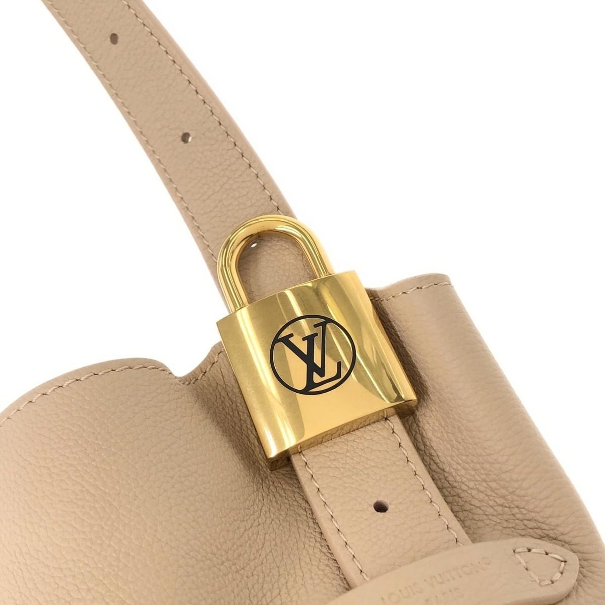 Louis Vuitton Locky Hobo PM Shoulder Bag — view 4