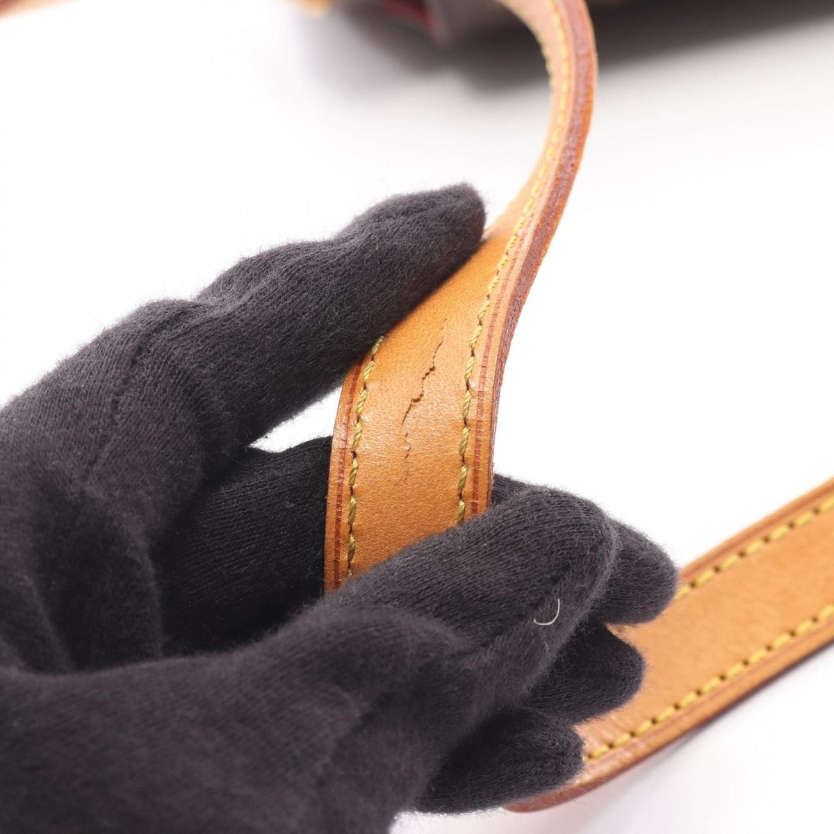 Louis Vuitton Shoulder Bag Tambourine Canvas Leather — view 8