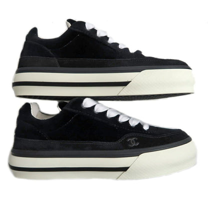 Chanel Suede Sneakers 38 Black Off White — view 5
