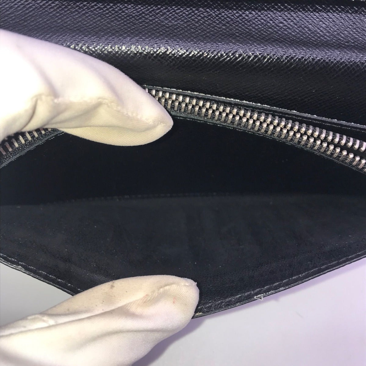 Louis Vuitton Damier Graphite Christopher Nemes Portefeuille Brazza Wallet — view 7