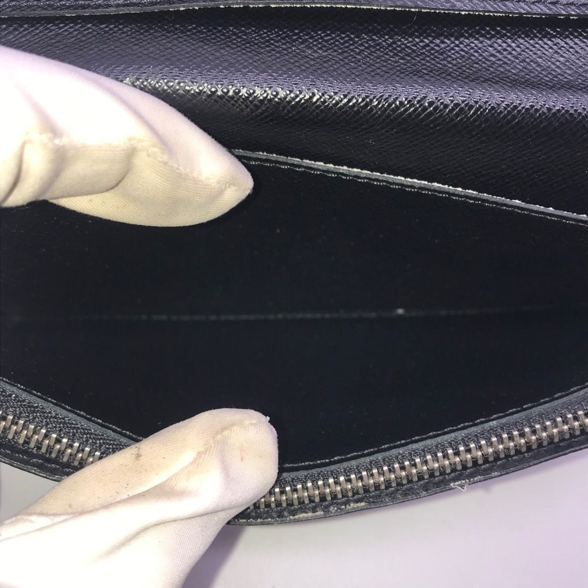 Louis Vuitton Damier Graphite Christopher Nemes Portefeuille Brazza Wallet — view 10