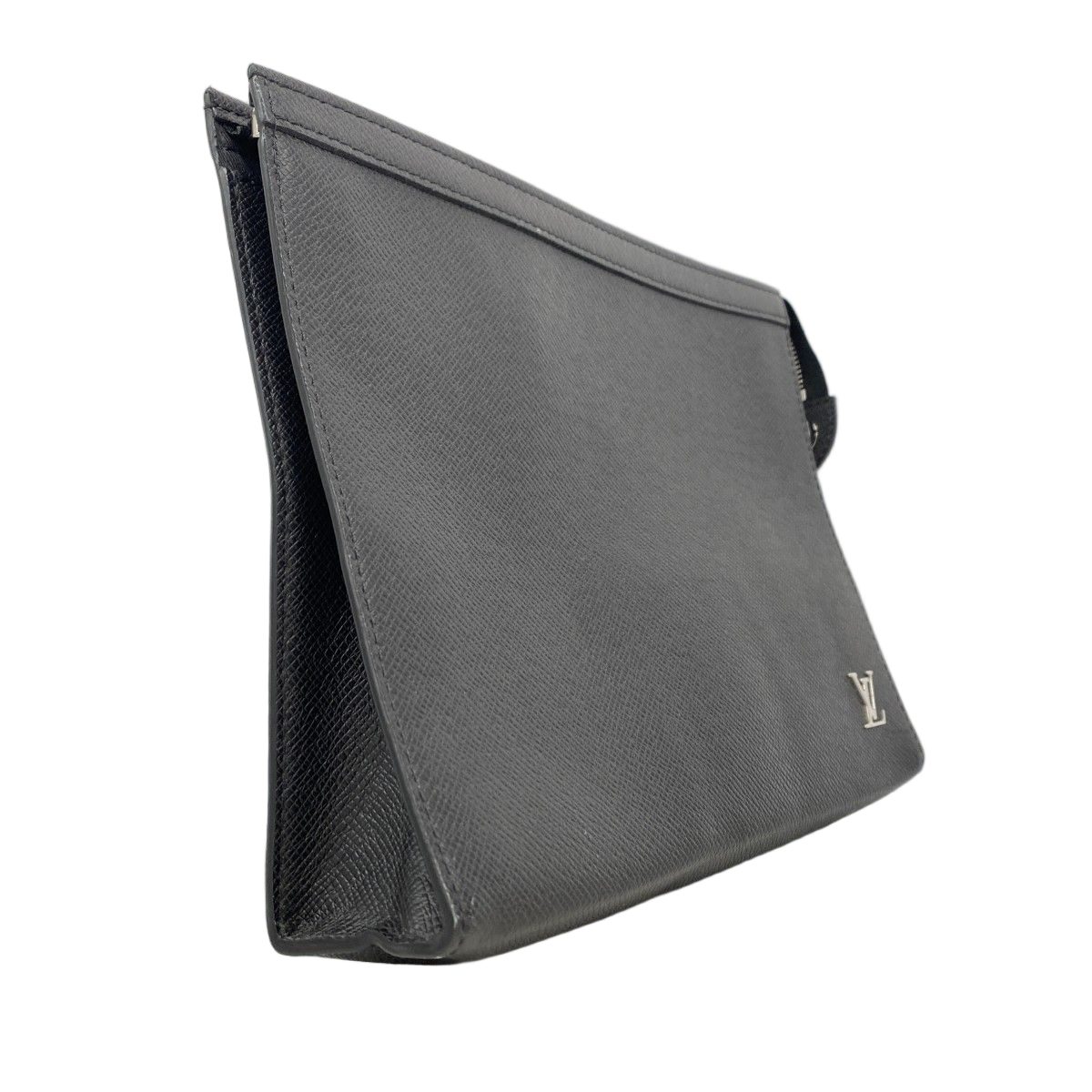 Louis Vuitton Clutch Taiga Pochette Voyage MM Noir — view 2