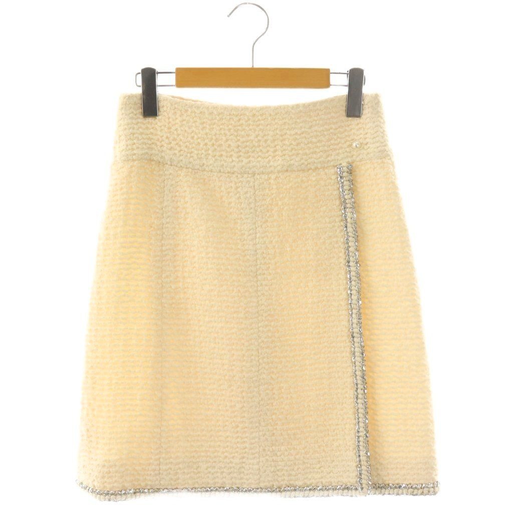 Chanel Tweed Coco Button Wrap Design Skirt Knee Length Silk Blend 36 Ivory
