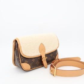Louis Vuitton Monogram Deanne Nm PM Shoulder Bag