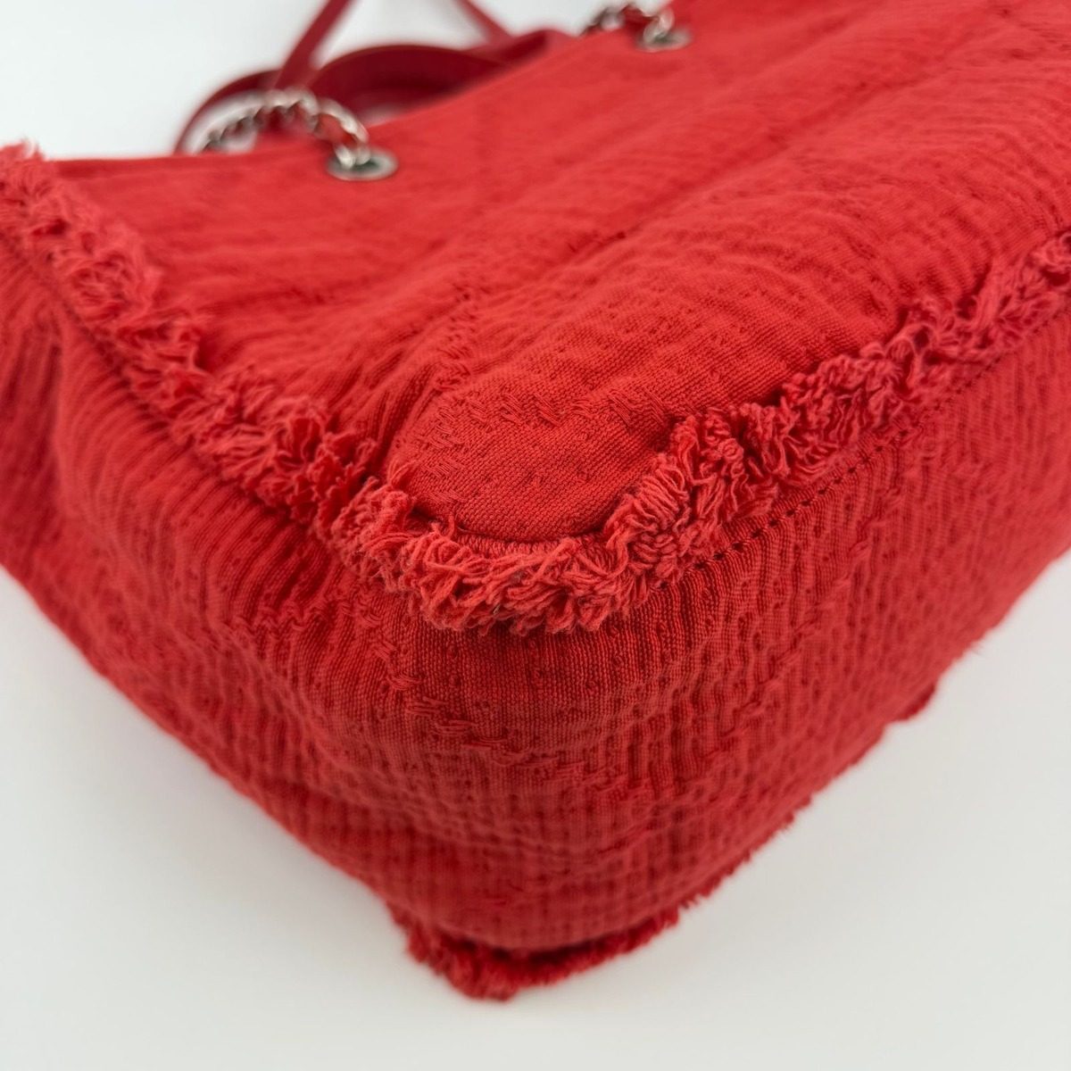 Chanel CC Logo Tote Shoulder Bag Red Canvas Vintage — view 10