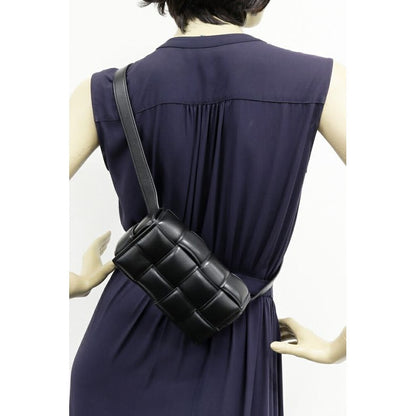 Bottega Veneta Body Bag Waist Intrecciato Padded Cassette Maxi — view 2