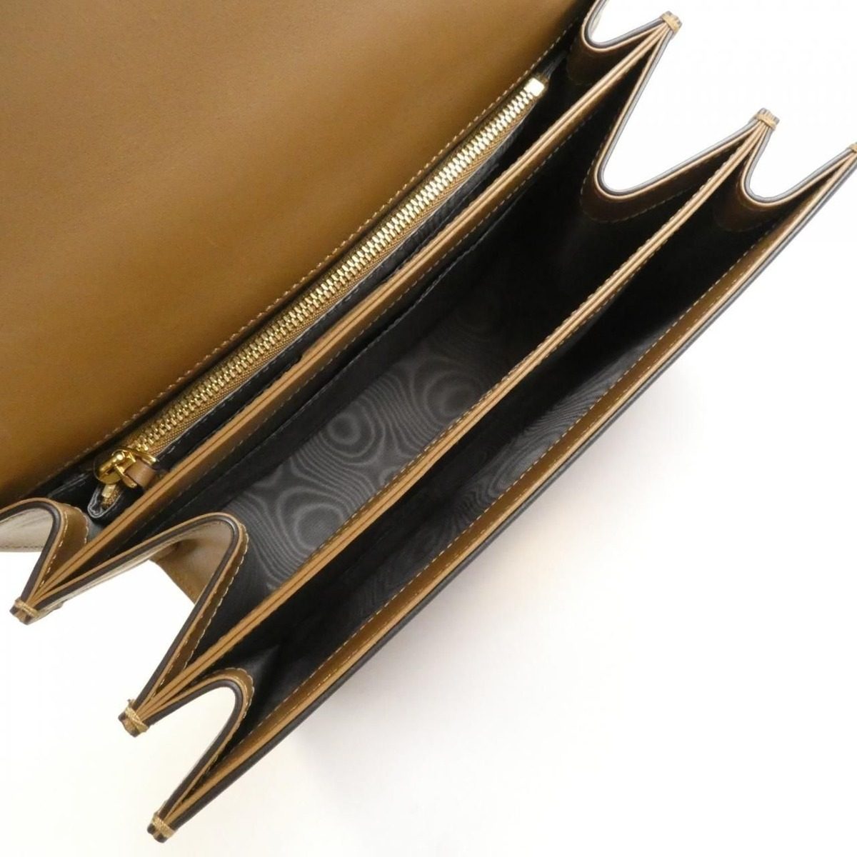 Gucci Zumi Shoulder Bag — view 9