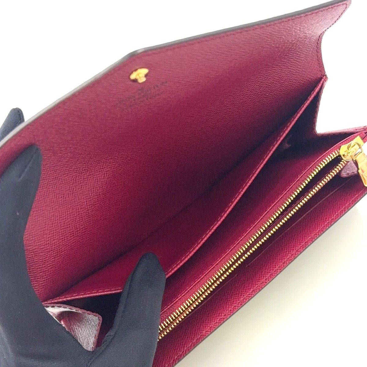 Louis Vuitton Portefeuille Sarah Monogram Fuchsia Pink Purple Brown Bifold — view 10