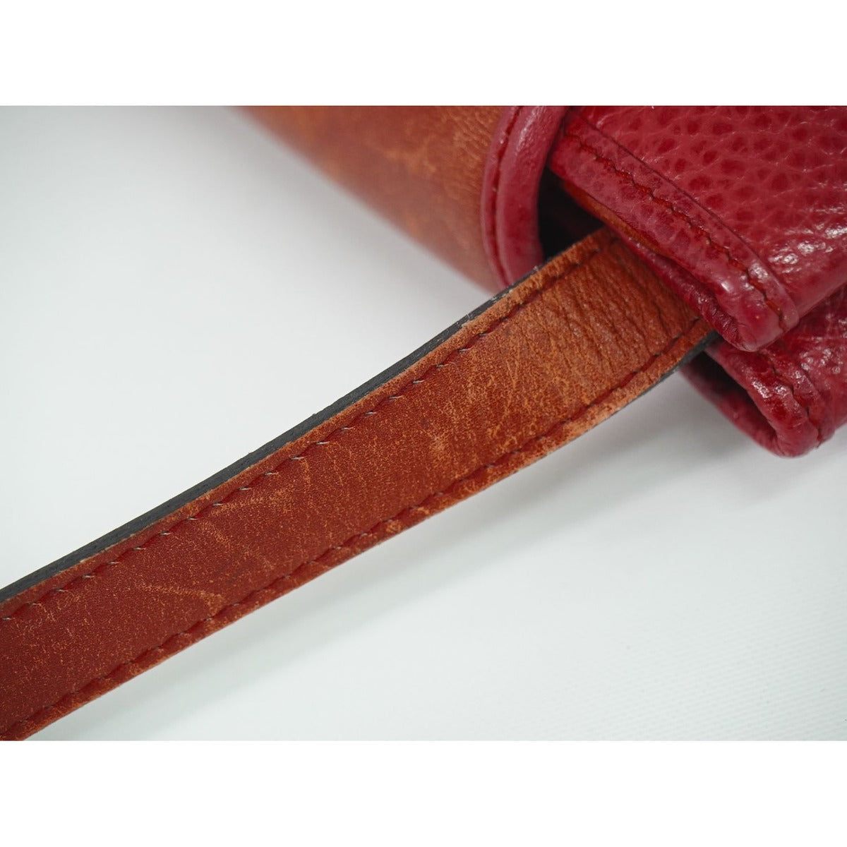 Dior Leather Shoulder Bag Pochette Red — view 5