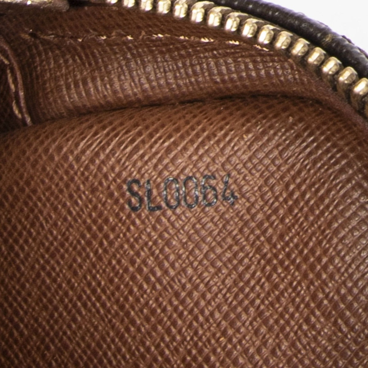 Louis Vuitton Danube Brown Monogram Canvas Shoulder Bag — view 10