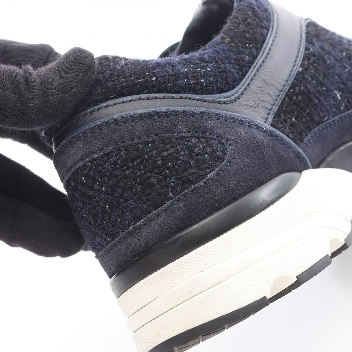 Chanel Sneakers CC Logo 42 Fabric Suede — view 10
