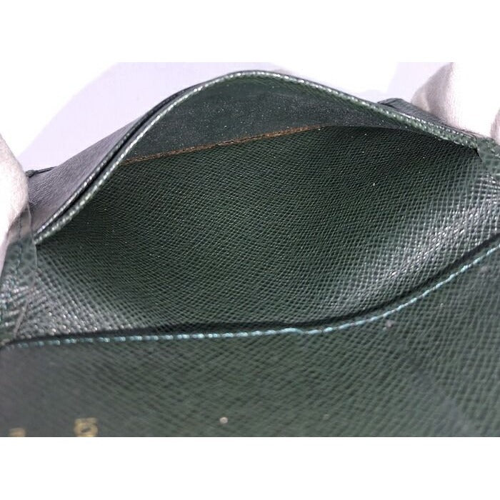 Louis Vuitton Business Card Case Taiga — view 7