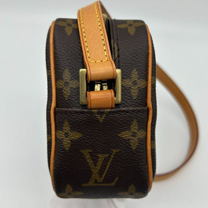 Louis Vuitton Monogram Pochette Cite — view 10