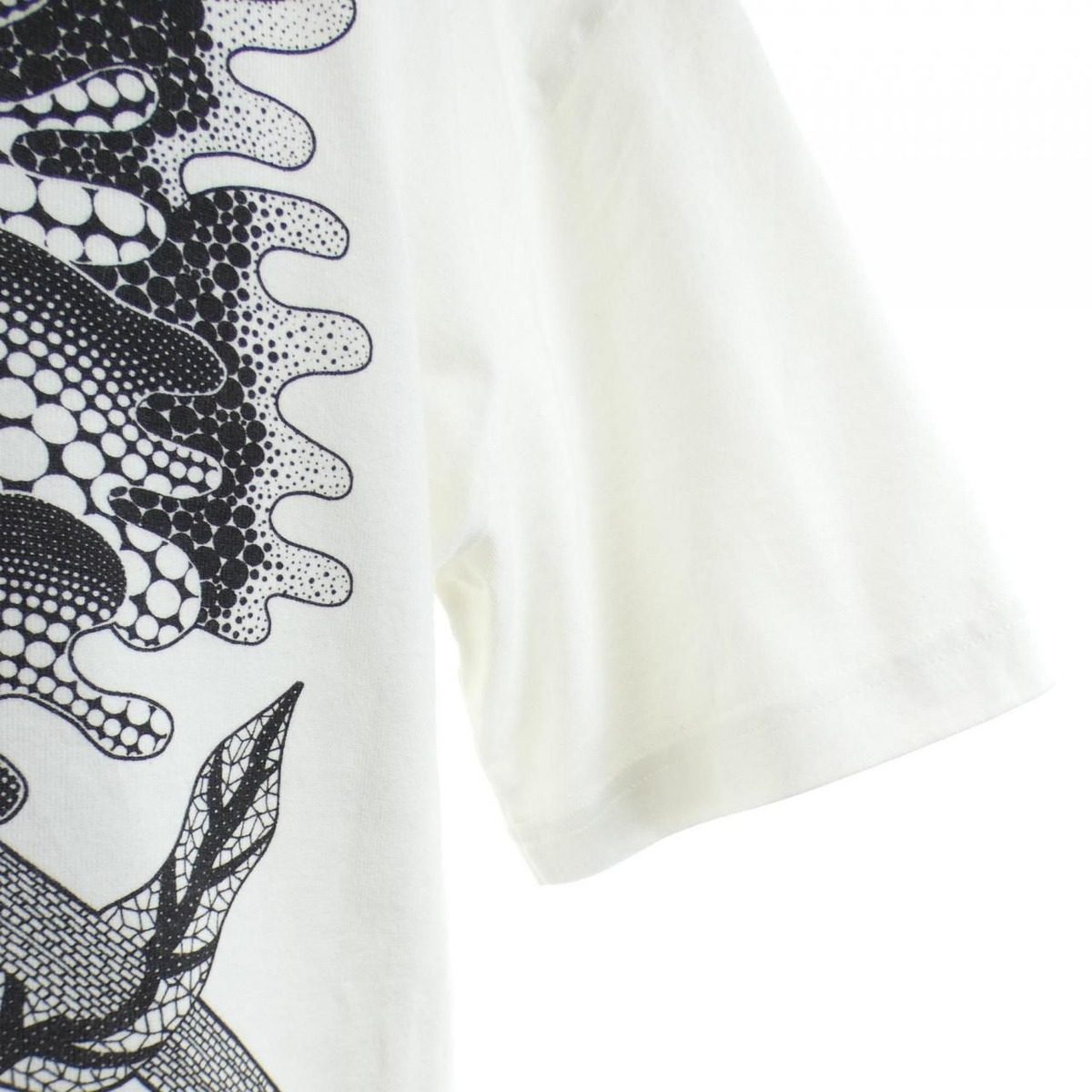 Louis Vuitton LV Yk Psychedelic Flower-regular-T-Shirt Yayoi Kusama — view 6