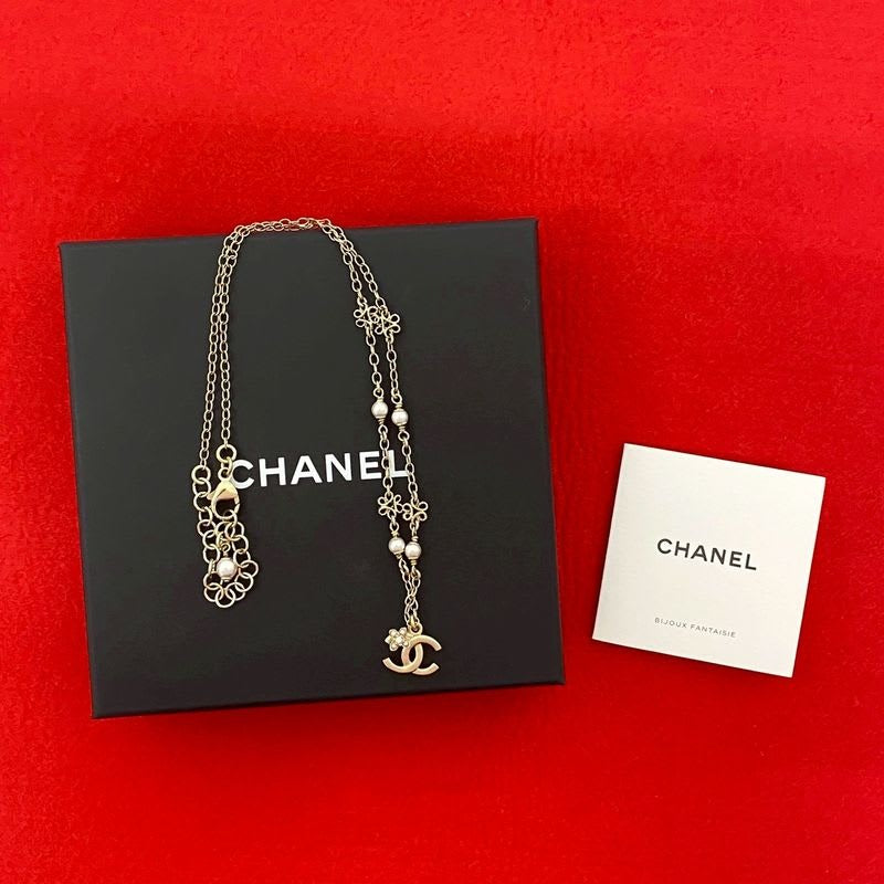 Chanel Coco Mark Faux Pearl Chain Necklace Pendant 23CK