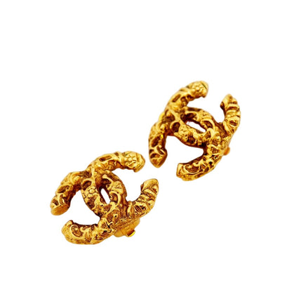 Chanel Earrings Vintage CC Logo Lava Motif Gold Plated — view 2