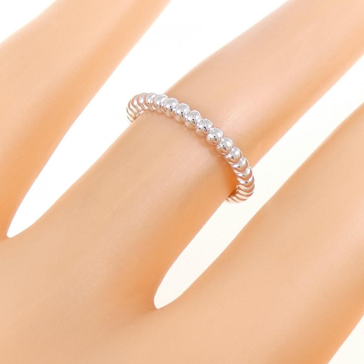 Van Cleef & Arpels Perlee Small Ring — view 5