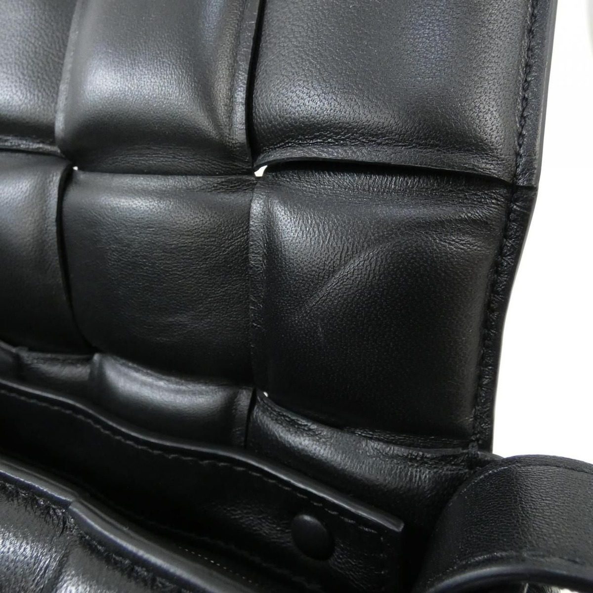 Bottega Veneta Shoulder Bag — view 7