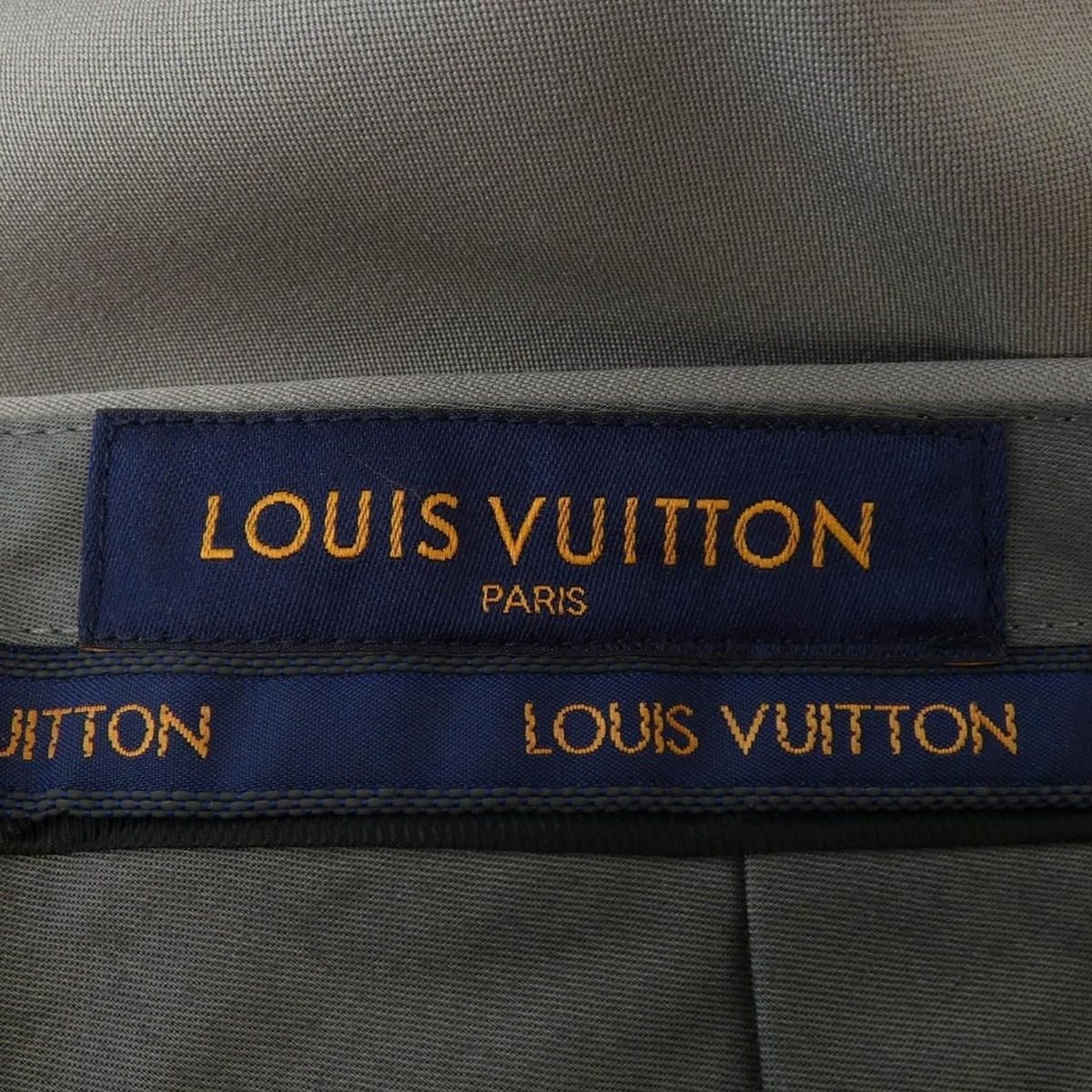 Louis Vuitton Pants Gray — view 4