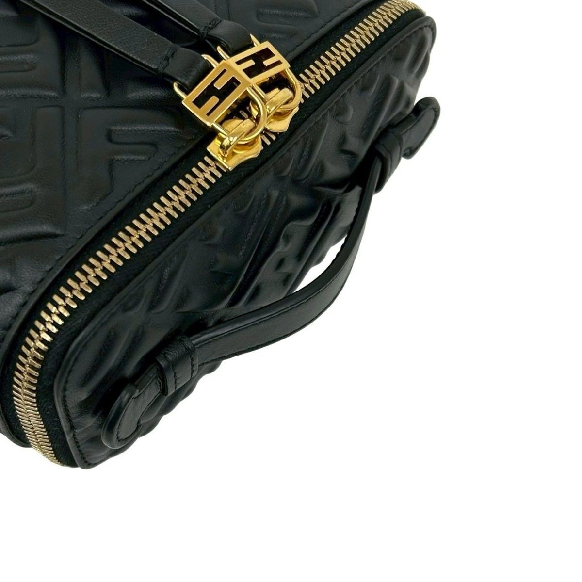 Fendi FF Logo Embossed Leather 2-Way Vanity Chain Shoulder Bag Black — view 4