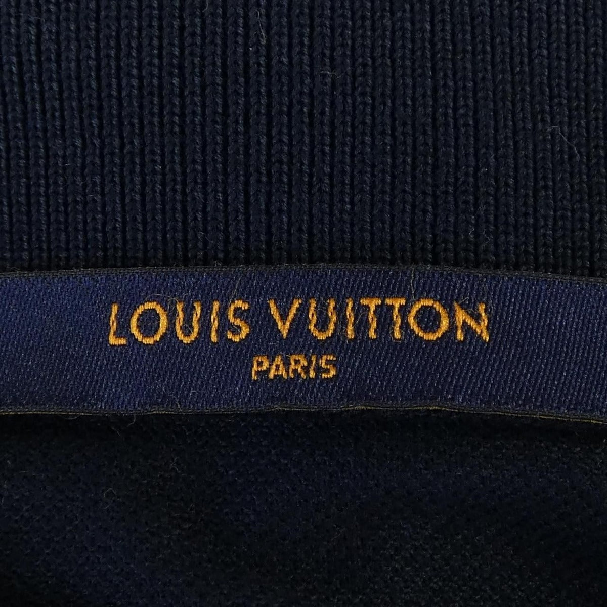 Louis Vuitton Classic Short Sleeve Pique Polo Shirt — view 4