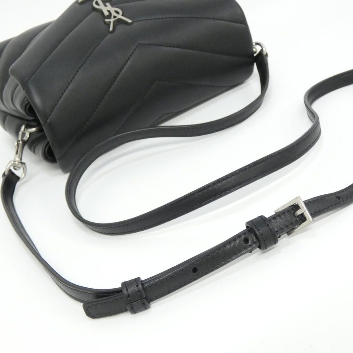 Saint Laurent Lou Toy Shoulder Bag — view 5