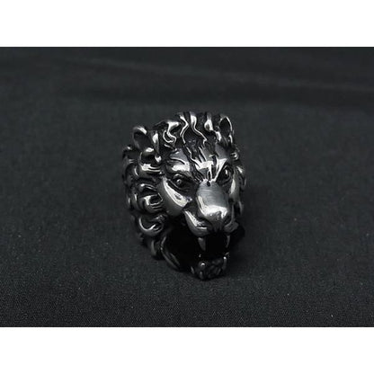 Gucci Lion Head Ring Silver