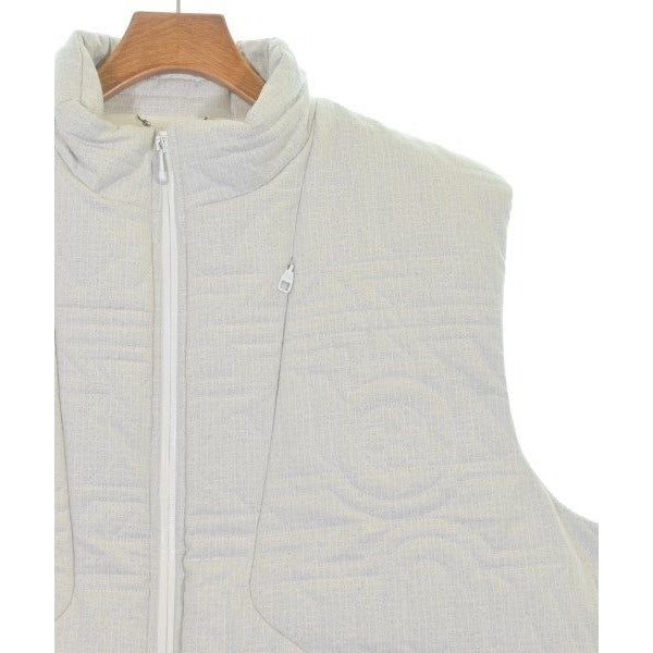 Louis Vuitton Down Jacket Vest — view 4