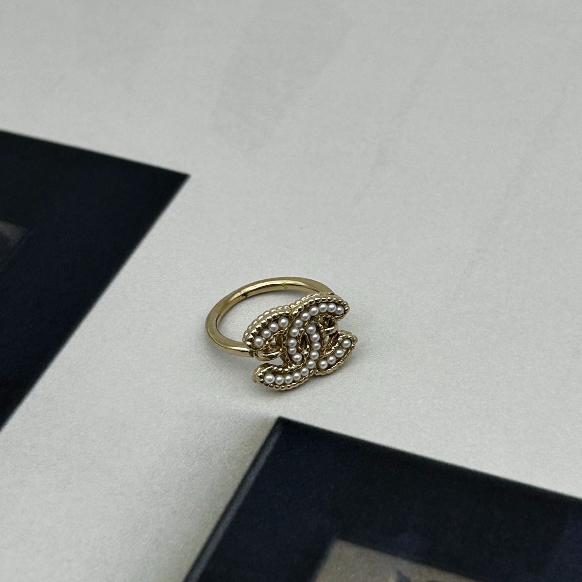 Chanel Light Togo CC Logo Pearl Decorative Ring — view 4