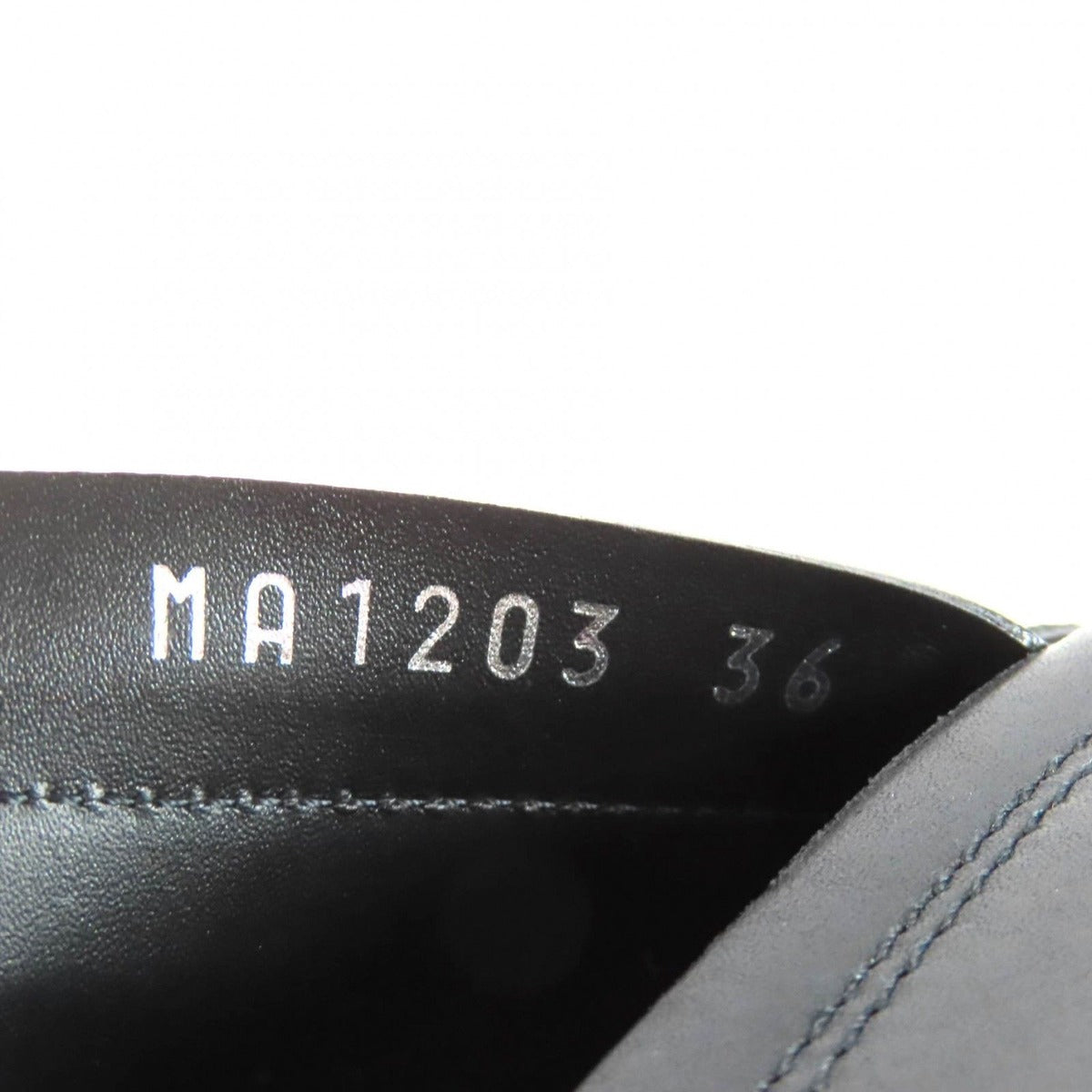 Louis Vuitton Citizen Leather Black — view 14