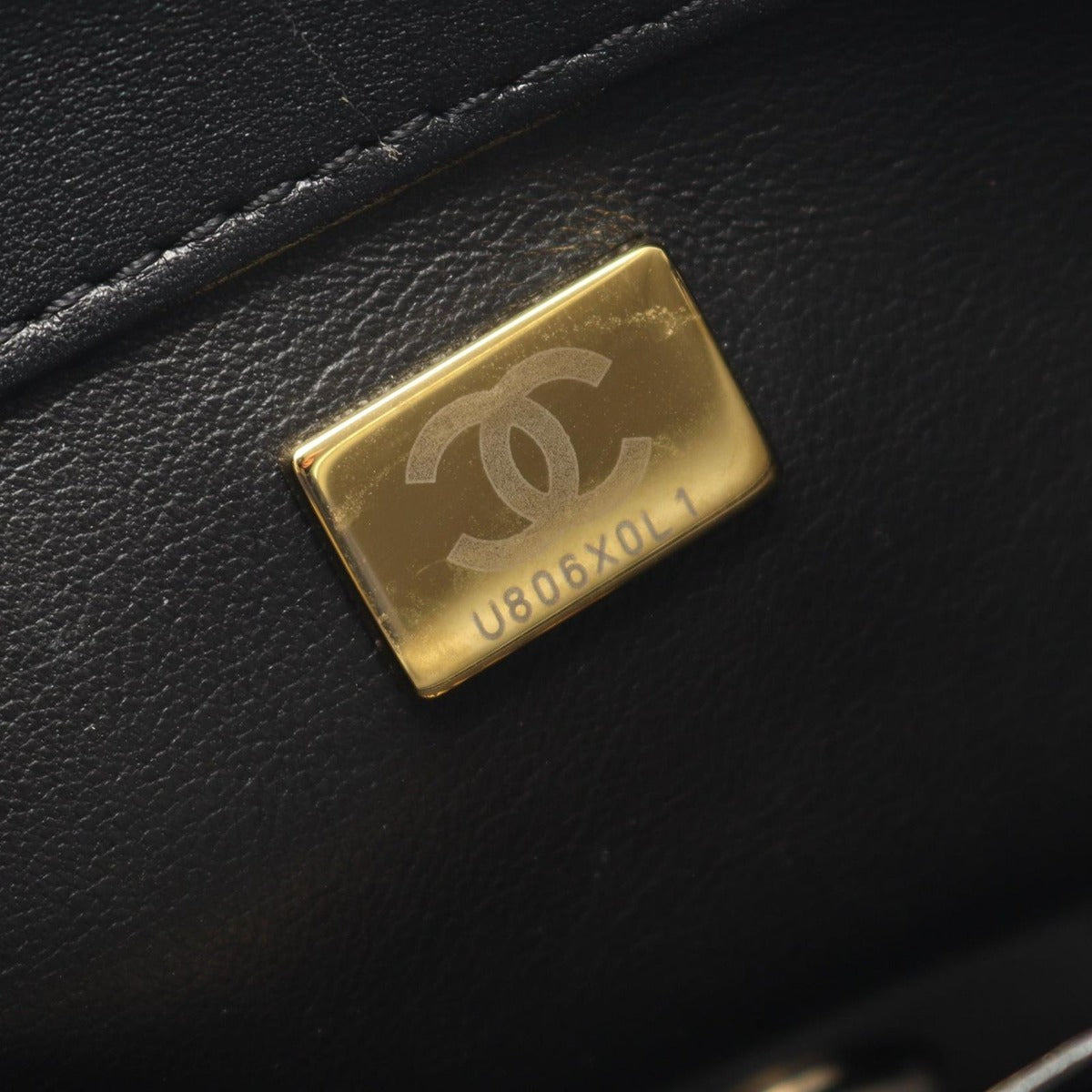 Chanel Shoulder Bag Quilted Black Lambskin Small — view 5