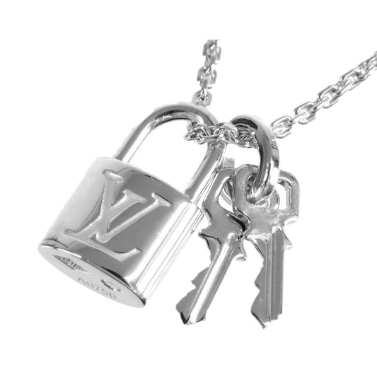 Louis Vuitton Pendentif Lockit White Gold 18k Necklace