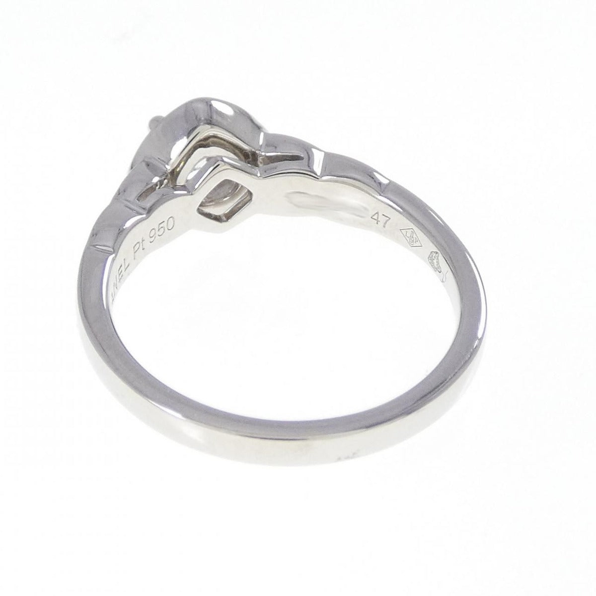 Chanel Coco Crush Ring — view 4