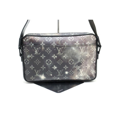 Louis Vuitton Alpha Messenger Shoulder Bag