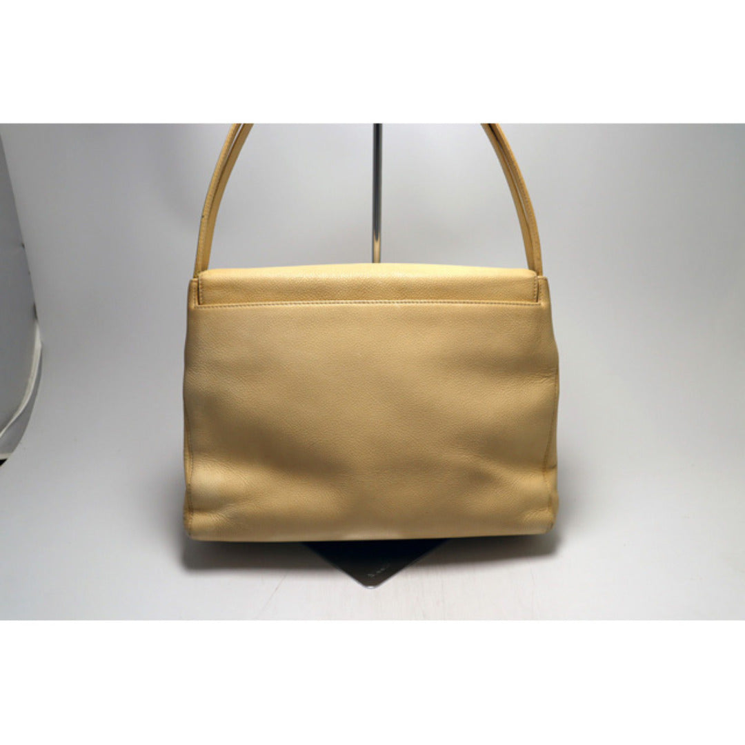 Chanel No 5 Caviar Leather GD Metal Fittings Shoulder Bag