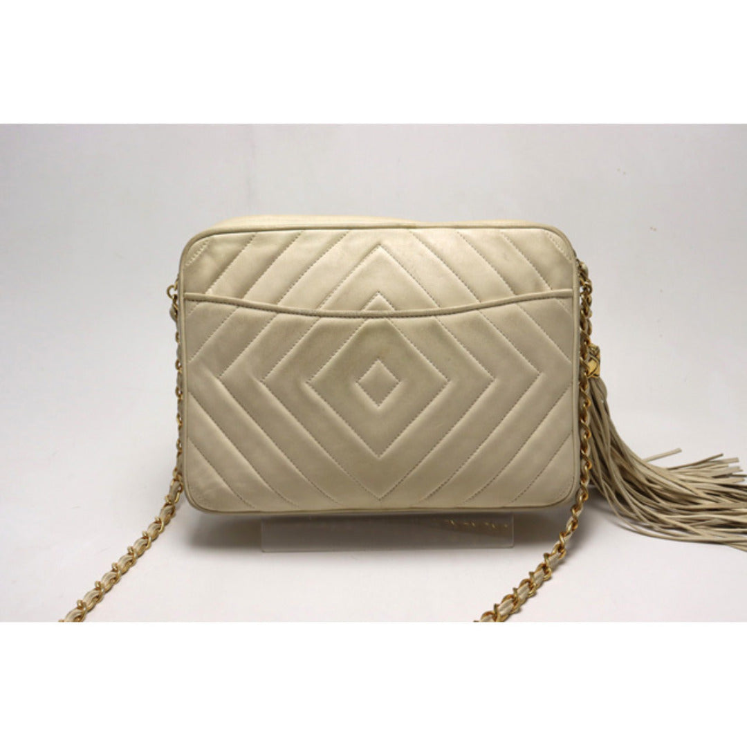 Chanel Diamond Stitch GD Metal Fittings Shoulder Bag