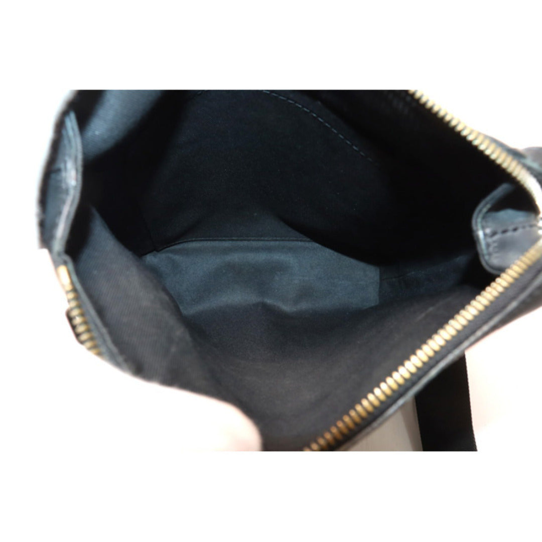 Louis Vuitton Discovery Messenger BB
