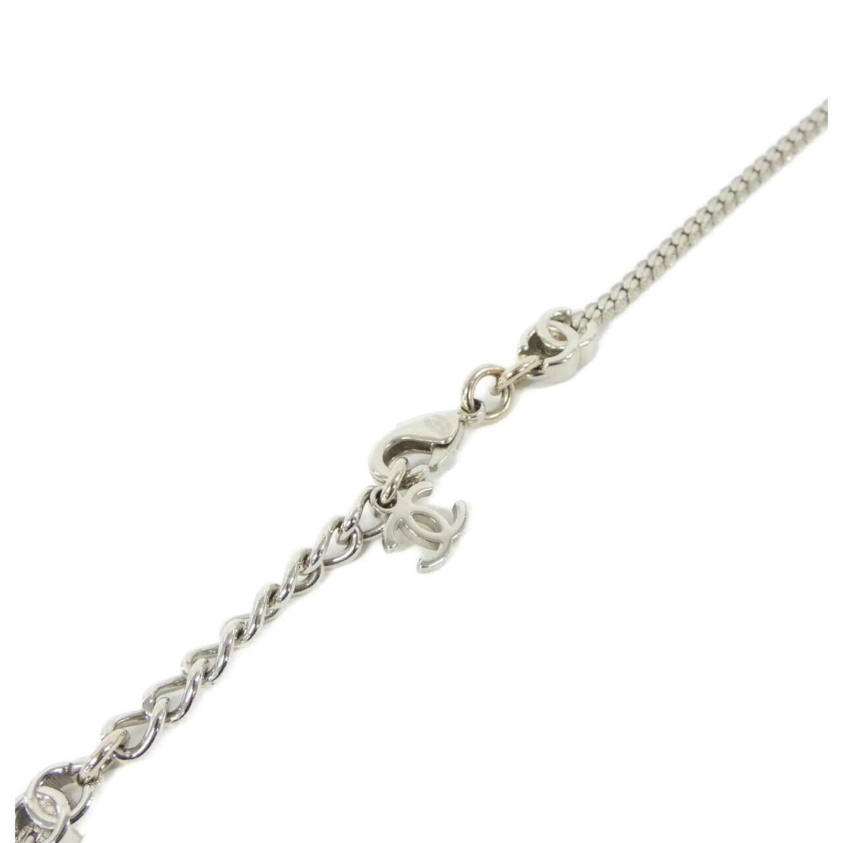 Chanel Abe260 Necklace — view 3