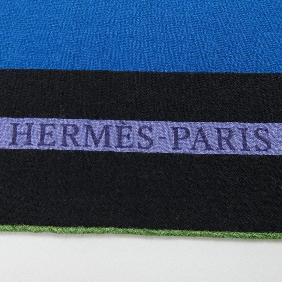 Hermes Voitures en Equilibre Carre Shawl Scarf — view 4
