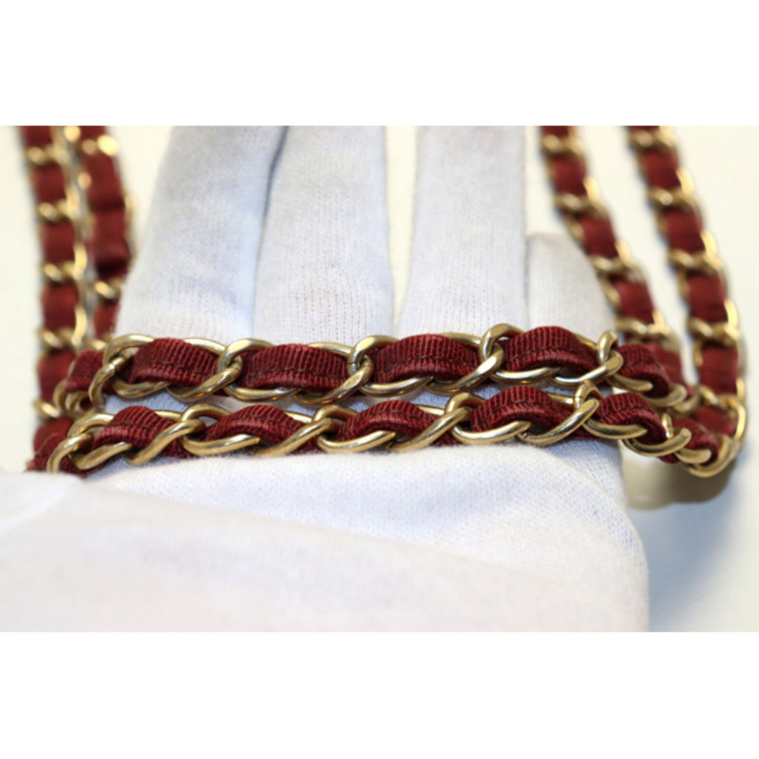 Chanel Wave Stitch Push Lock GD Metal Fittings