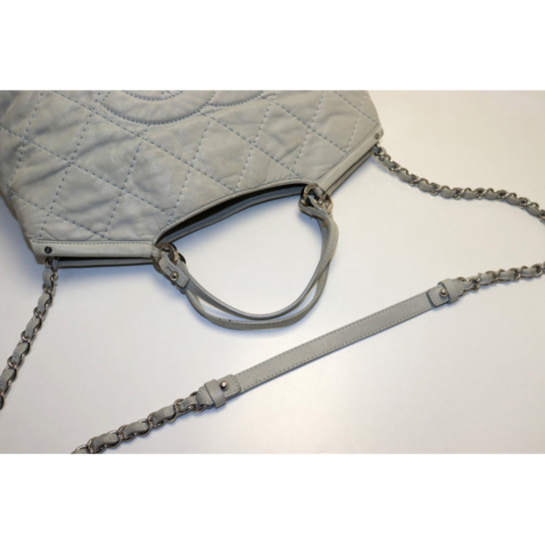 Louis Vuitton No 16 Jumbo CC Logo Metal Fittings Handbag