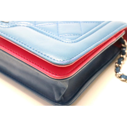 Chanel Quilted Metal Fittings Chain Wallet