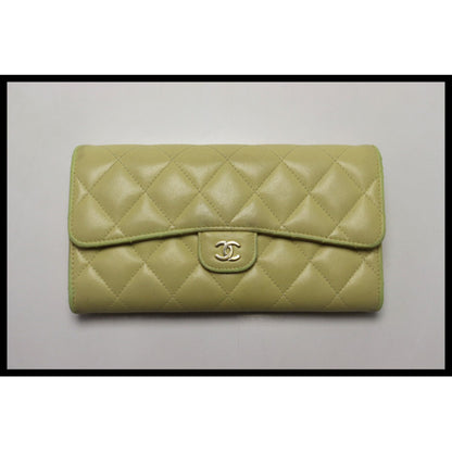 Chanel Quilted GD Metal Fittings Bifold Wallet