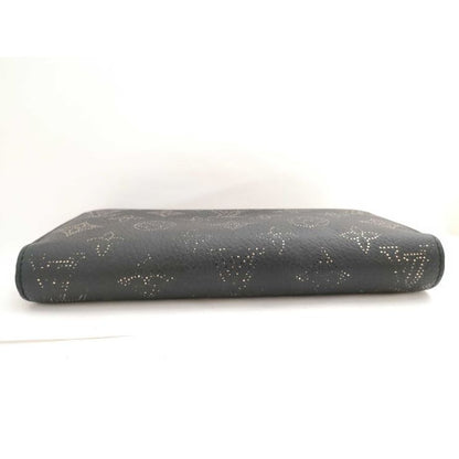 Louis Vuitton Monogram Mahina Zippy Wallet Black Gold Leather — view 3