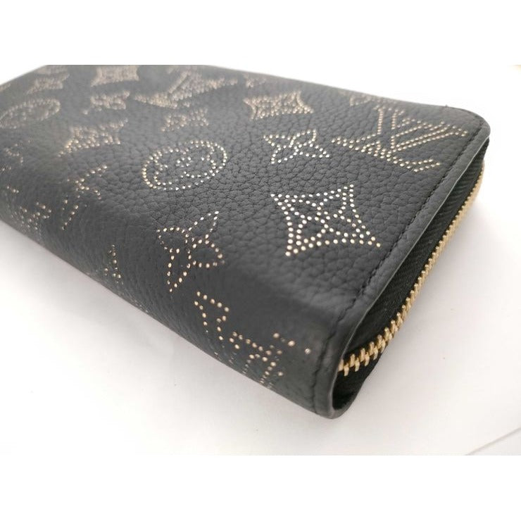 Louis Vuitton Monogram Mahina Zippy Wallet Black Gold Leather — view 4