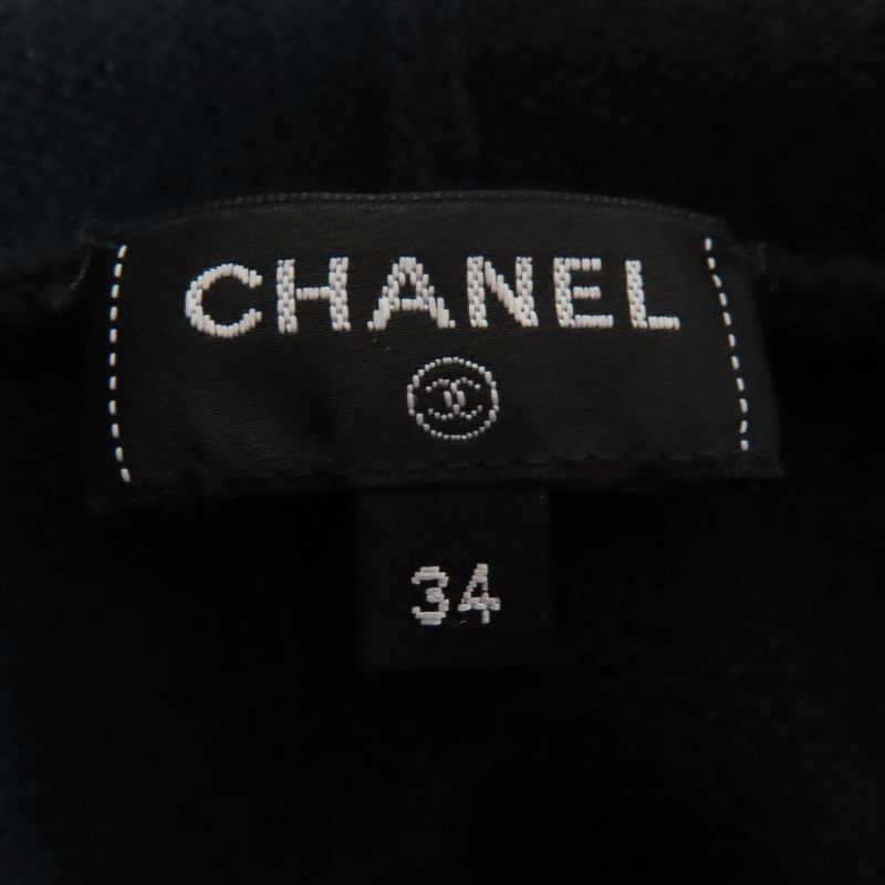 CHANEL P72799k10443 100% Cashmere Coco Mark Button 2WAY Cropped Knit Hoodie