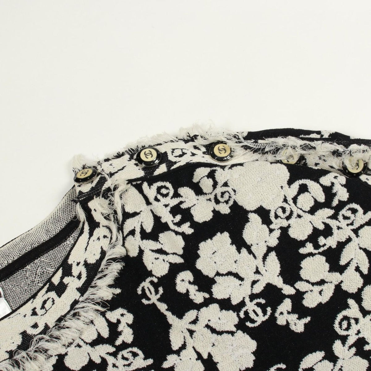 Chanel Top CC Logo Button Cotton Hat — view 8