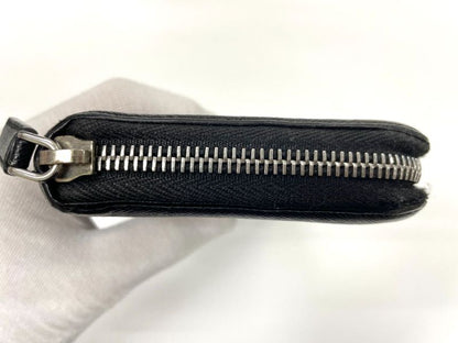 Prada Saffiano Leather Round Zipper Long Wallet Long Wallet Black Made In Italy