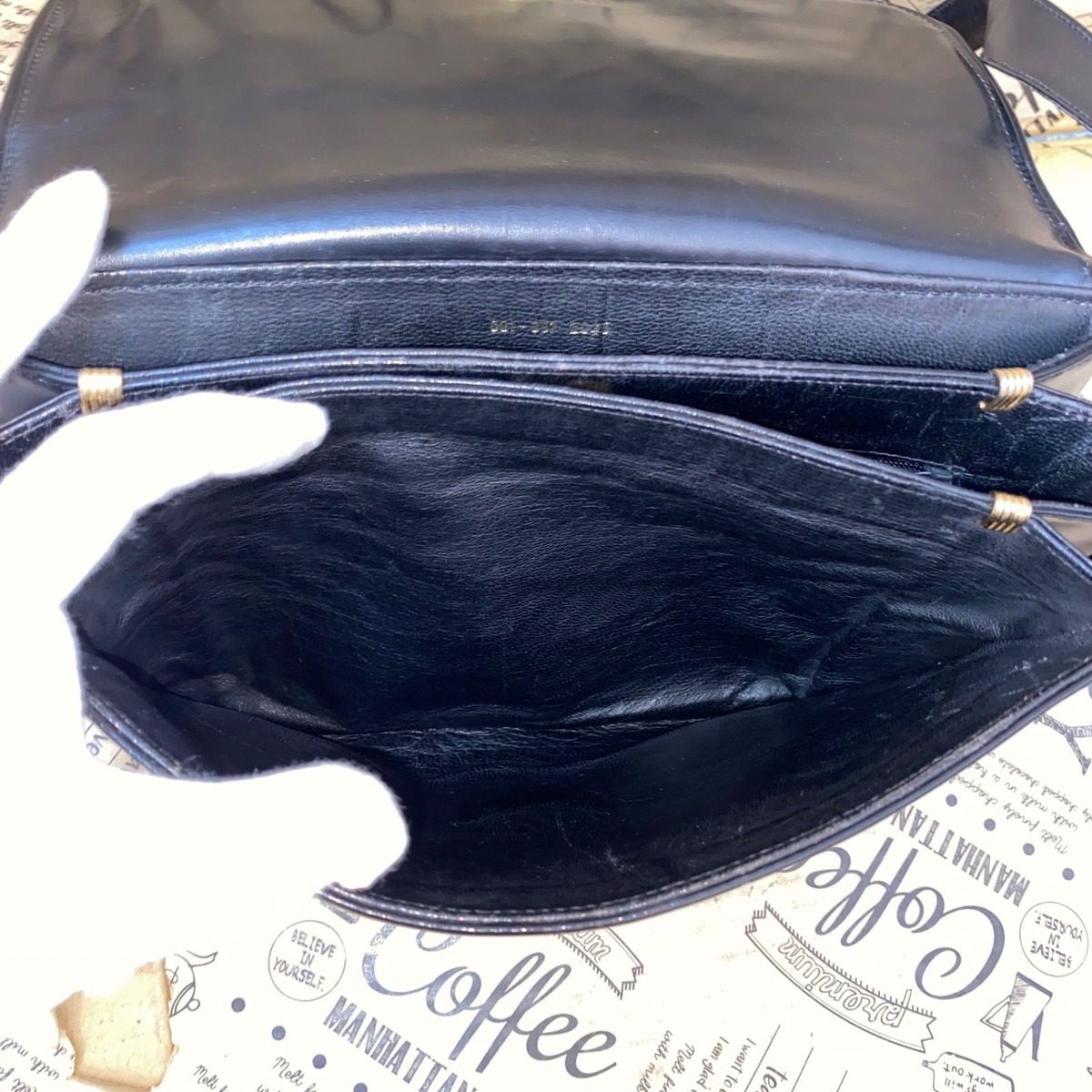 Gucci Vintage Handbag Clutch Pouch Leather Black Travel Business — view 11